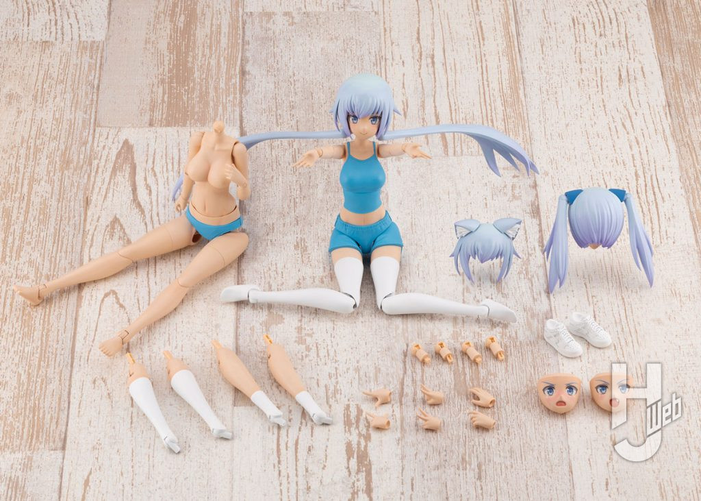 グランデスケールのドレスアップボディとのセット。ヘッドギアなしの後頭部パーツは新規造形で、表情パーツも一新