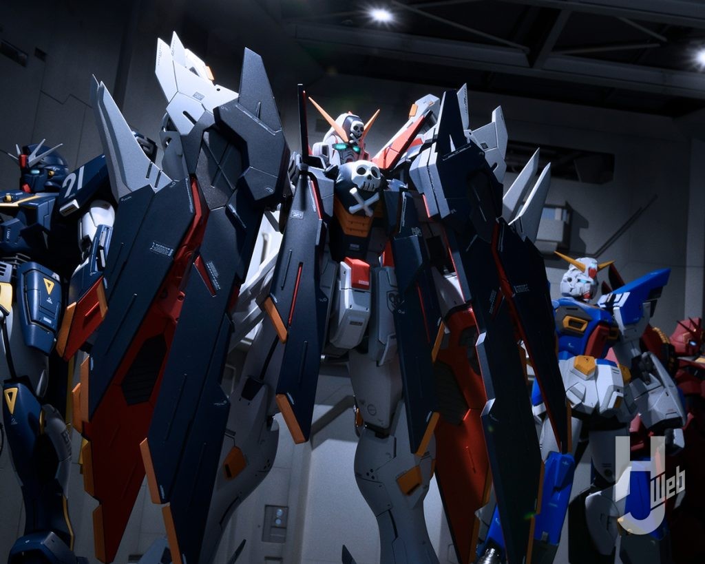 クロスボーン・ガンダムX-1 フルクロスのプラモデルのメイン画像