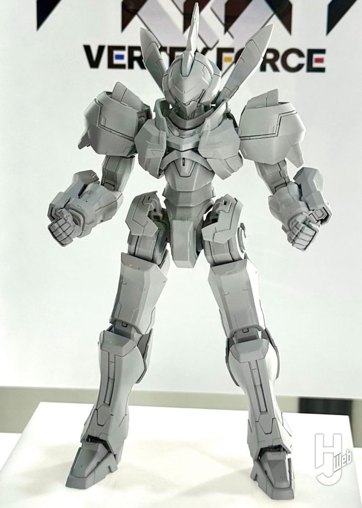 BANDAI SPIRITSのブース。10月より放送開始のオリジナルTVアニメ『バーテックスフォース』に登場する「ENIA」が早速プラキット化