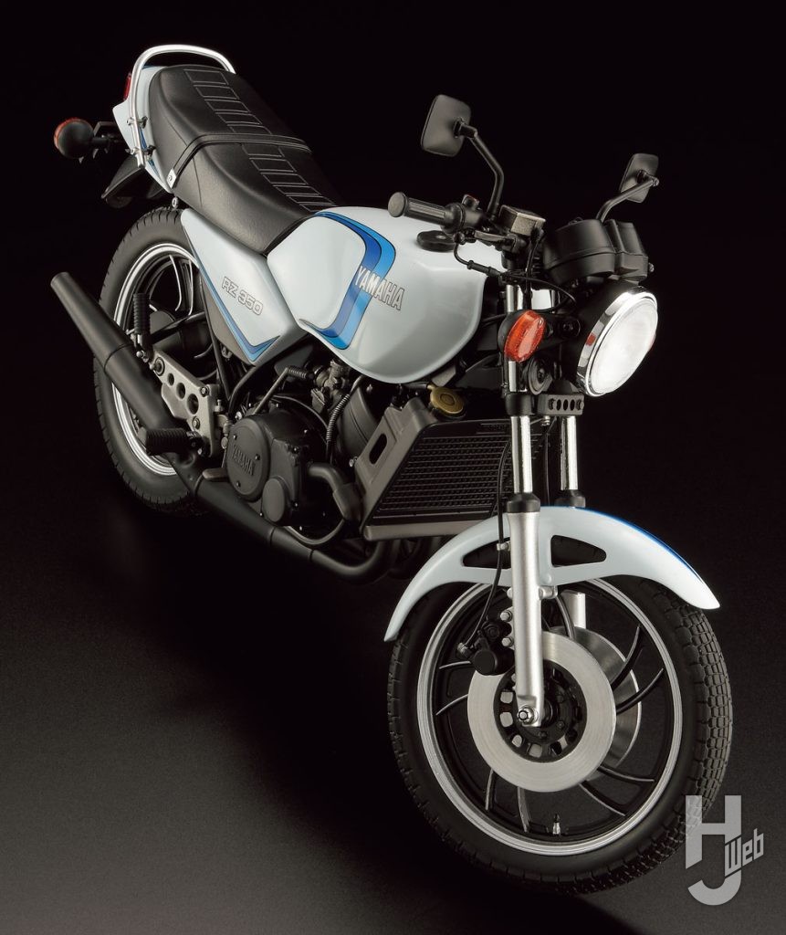 ヤマハ RZ350 （4U0）（1981）
全体