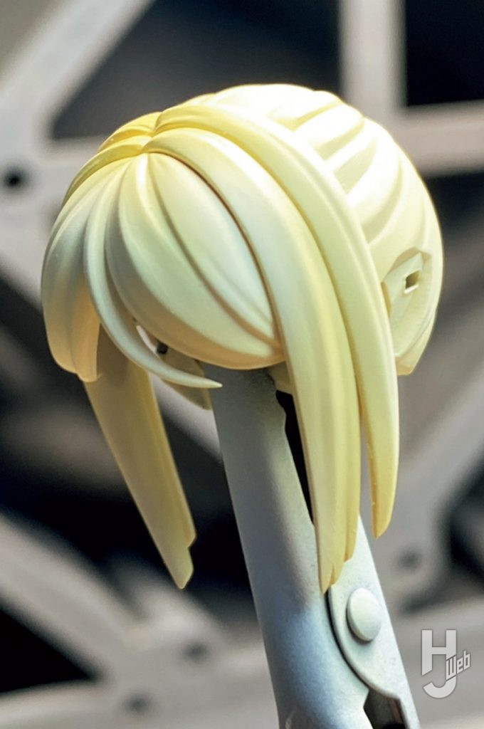 寝太郎23製作「星花・リリィ MK3」髪塗装中左