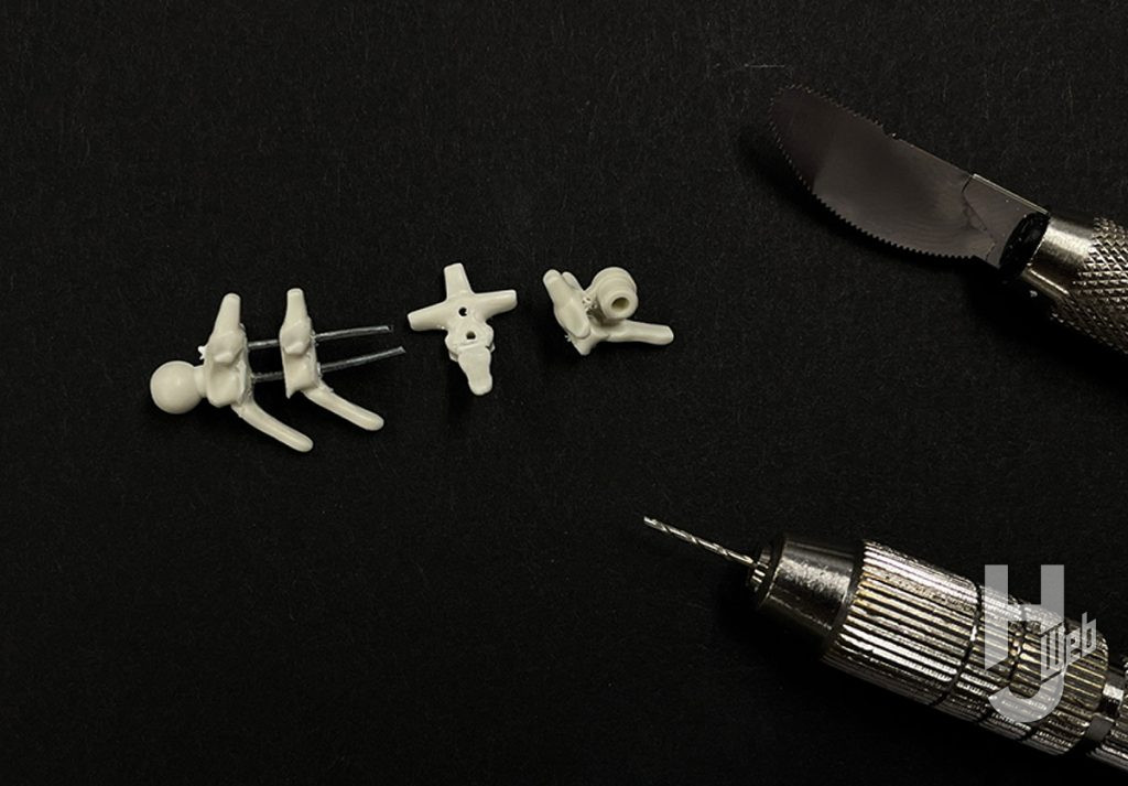 ウラベヒロト製作「スピノサウルス1936(BSP 1912 VIII 19)」製作中尻椎