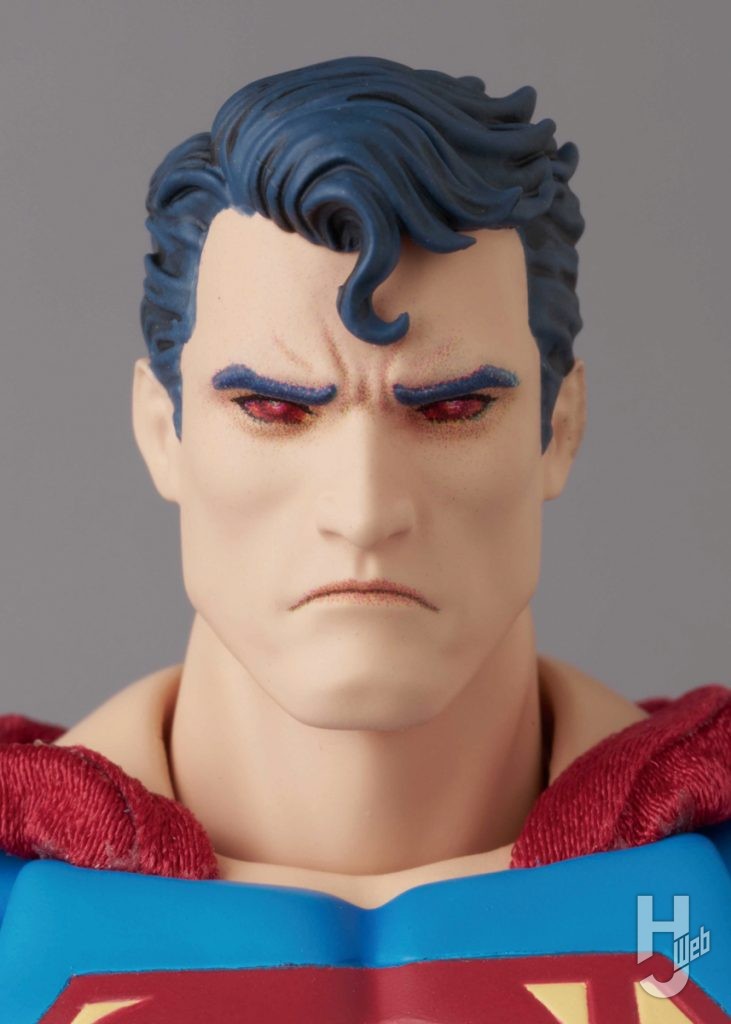 スーパーマン：フォー・トゥモローの可動フィギュアのアップ画像その5
