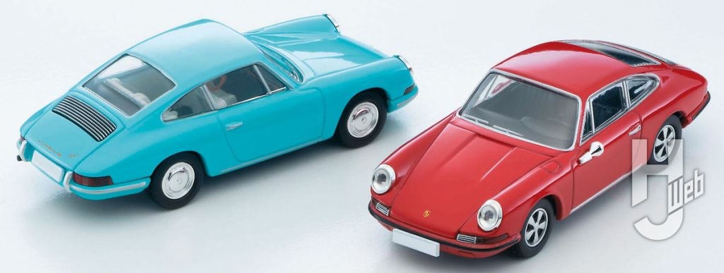 ポルシェ911（水色）65年式、（赤）67年式
