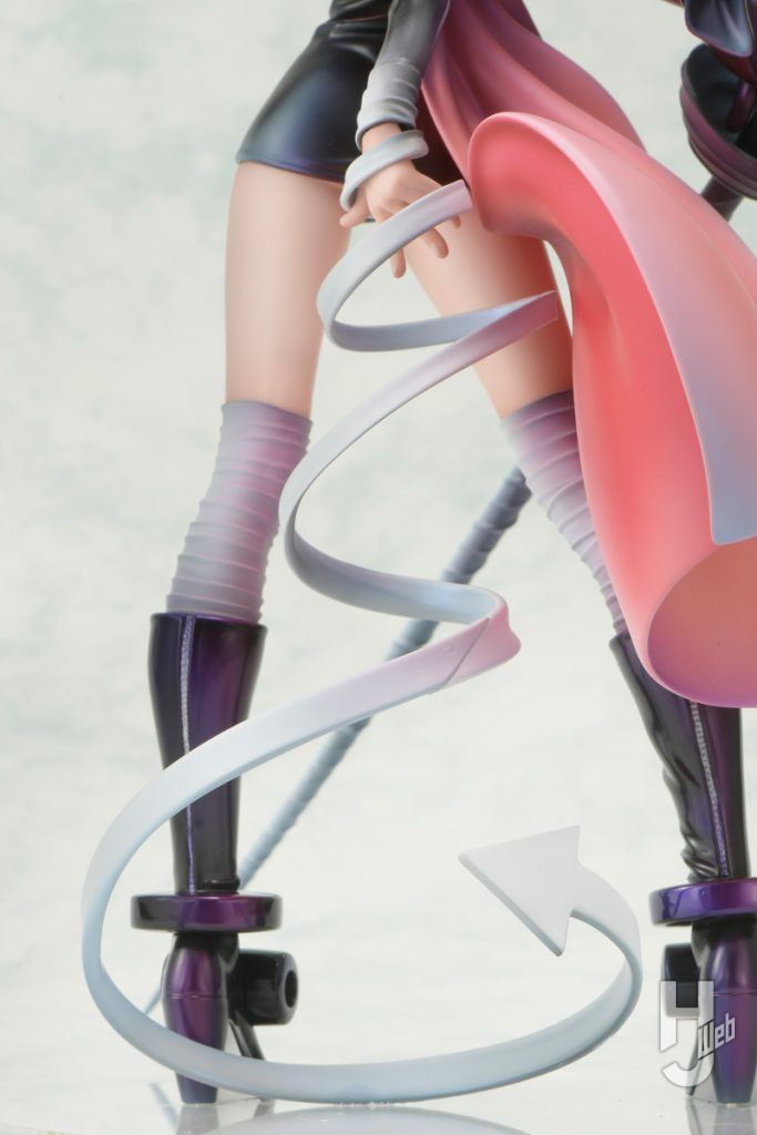 軍子宮のフィギュアのアップ画像その3