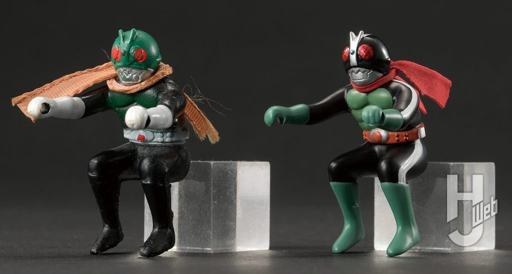 ミニミニ サイクロン号 ライダー人形当時品 比較
