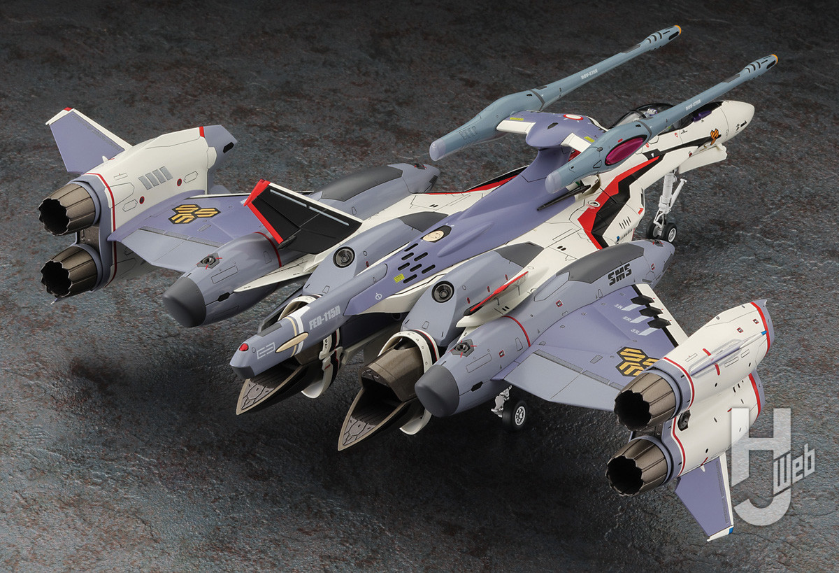 VF-25F トルネードメサイア“マクロスF ”(大気圏内仕様)機尾寄り