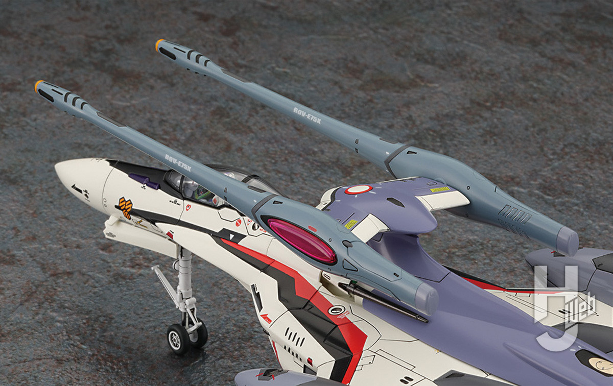 VF-25F トルネードメサイア“マクロスF ”(大気圏内仕様)連装ビーム砲冷却ハッチ閉