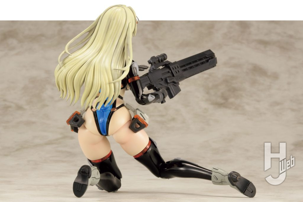 ゼニス・ガール　しゃがみ　後ろ