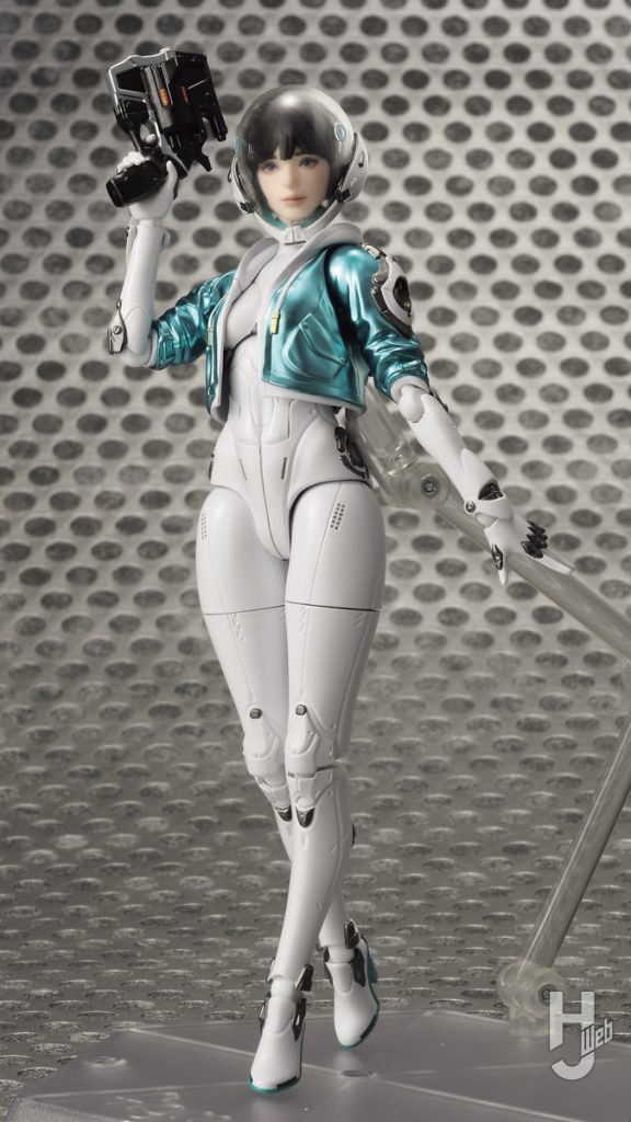 バルビーの可動フィギュアの全体画像その2