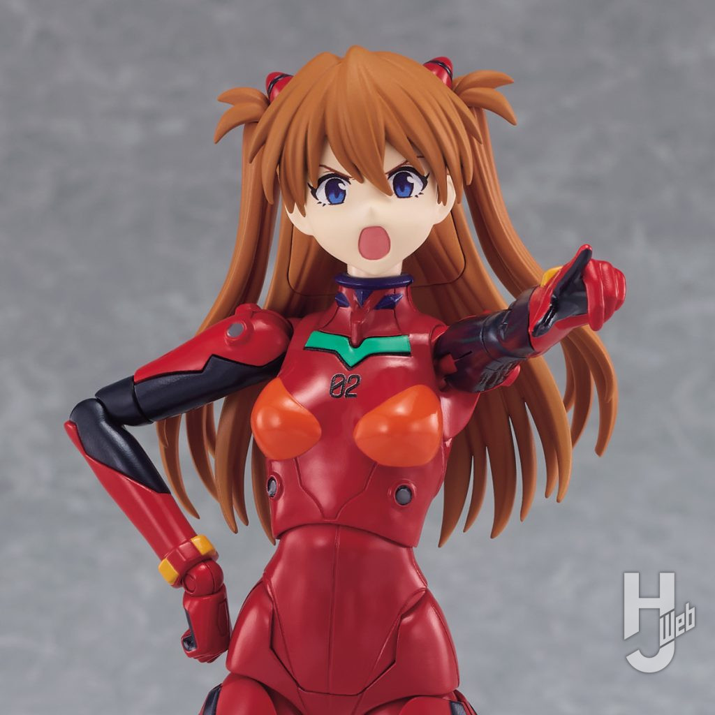 式波・アスカ・ラングレーのプラモデルのアップ画像その1