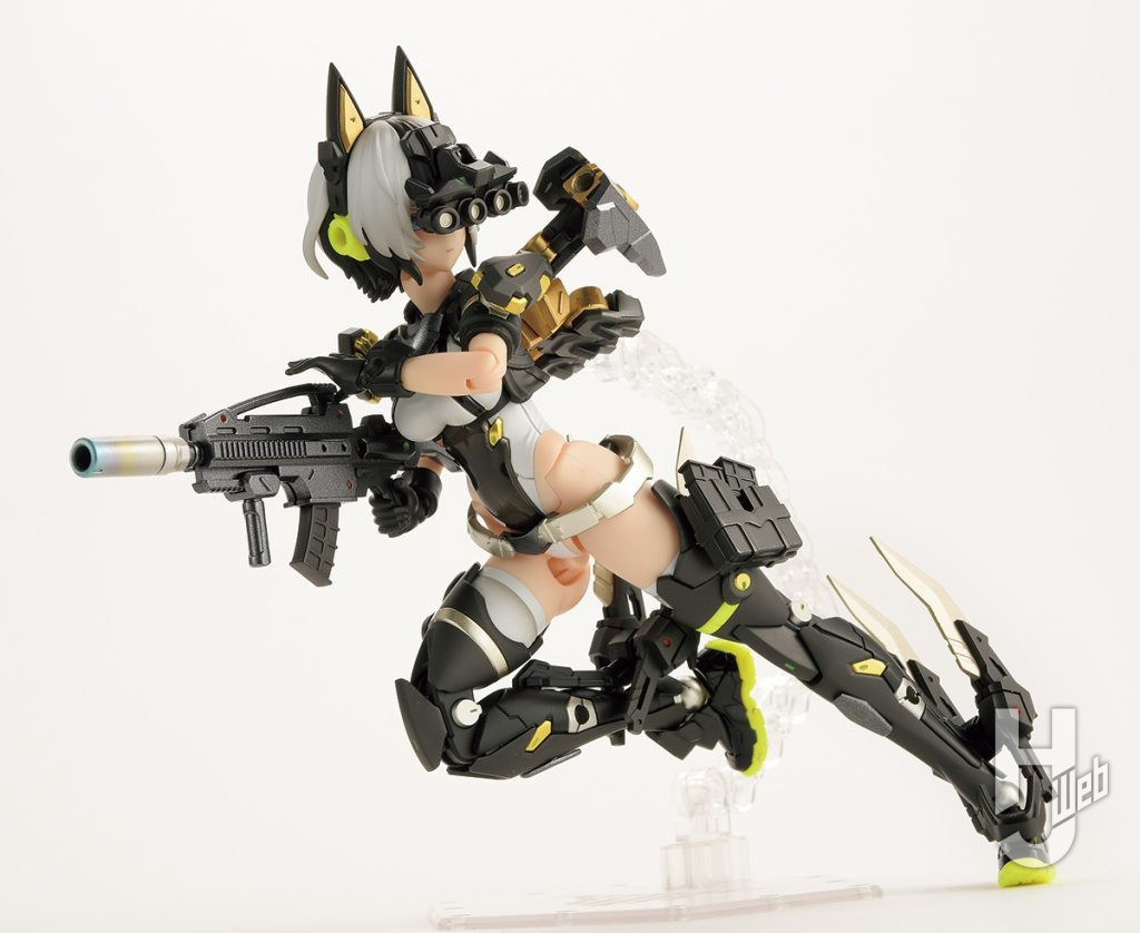 メガミデバイスガルムリッパー ポージング例