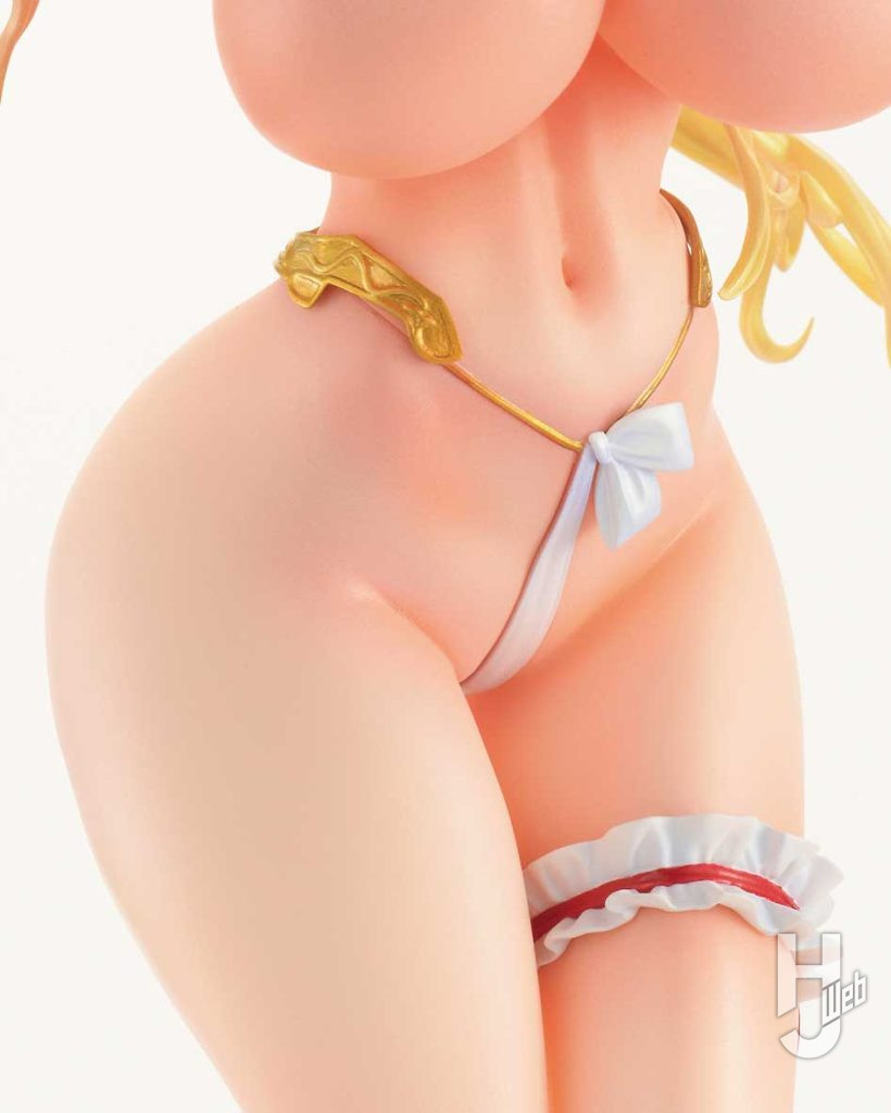 プリシラのフィギュアのアップ画像その2