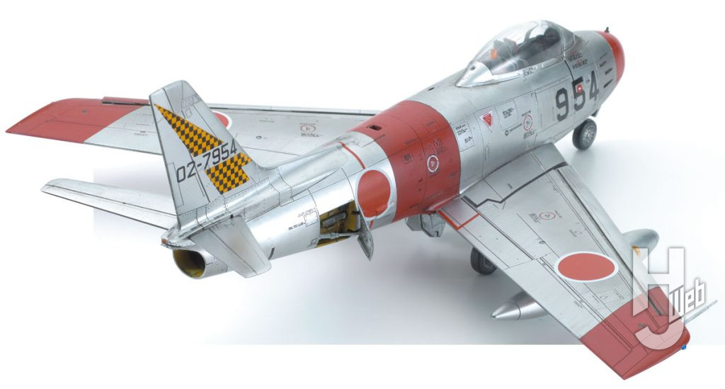航空自衛隊 F-86F-40 セイバー
後ろ　