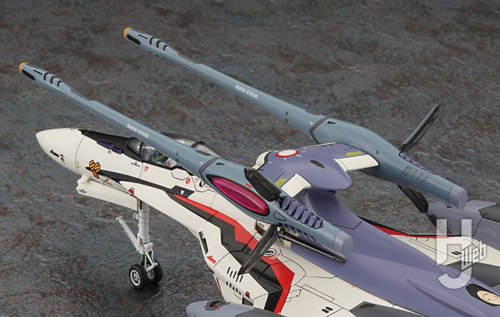 VF-25F トルネードメサイア“マクロスF ”(大気圏内仕様)連装ビーム砲冷却ハッチ開