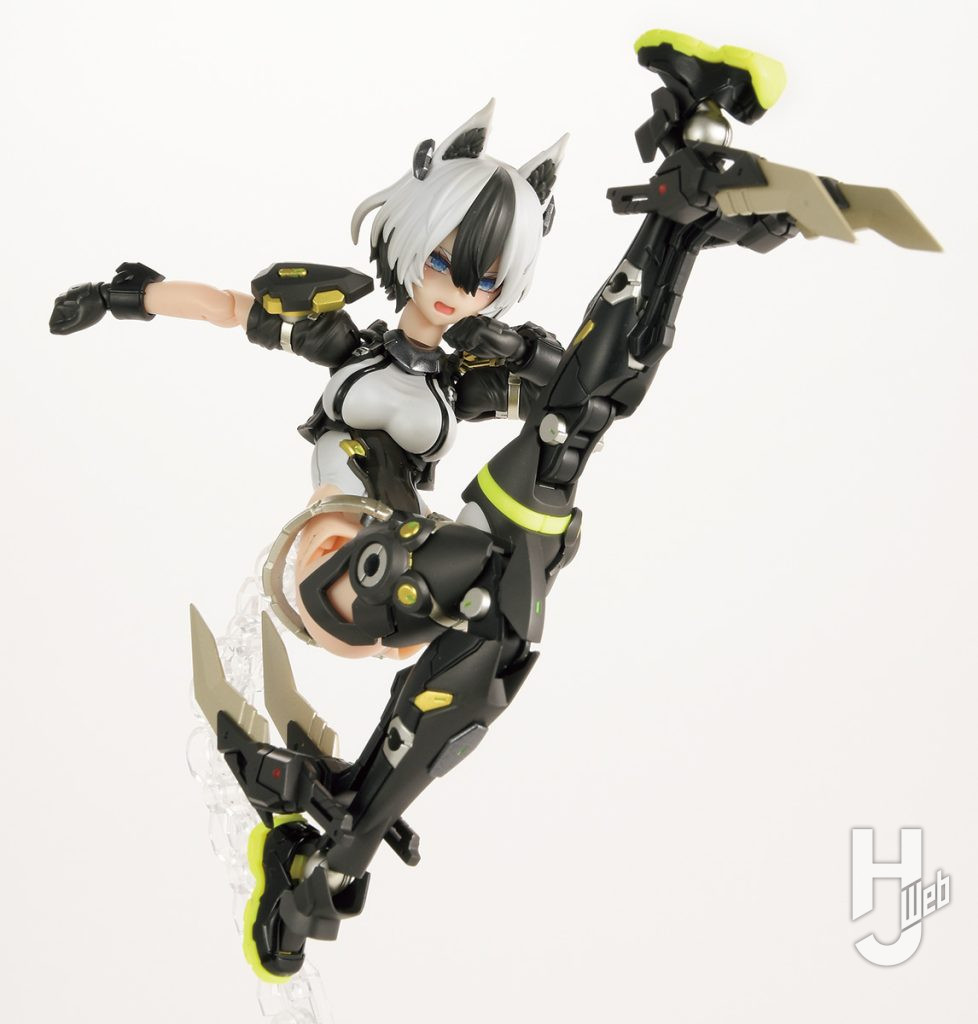 メガミデバイスガルムリッパー ポージング例②