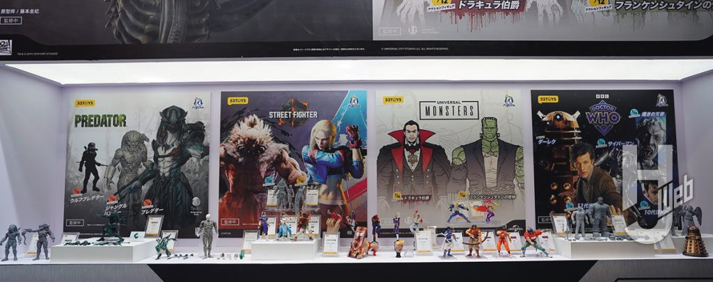 52TOYSの展示ブースの画像