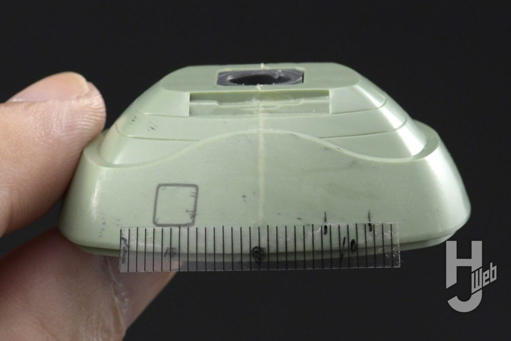 スジボリ用ガイドテープ ハードの使用時の画像