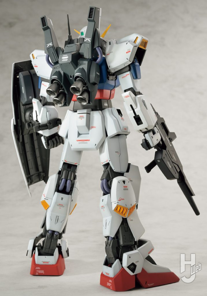 RX-178 ガンダムMk-Ⅱ アムロ・レイ●えぬせ（背面）