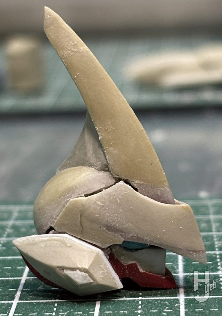 グロウエレメンツG　頭部製作途中