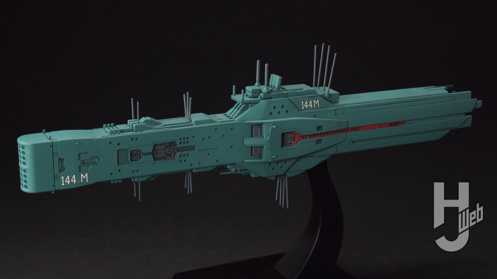 ヒューベリオンのプラモデルの全体画像その1