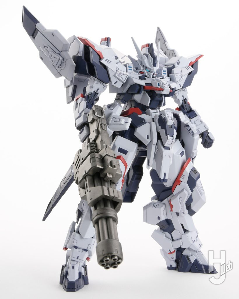 ヴァルラインのプラモデルとフォトンアークガトリングガンの画像その1