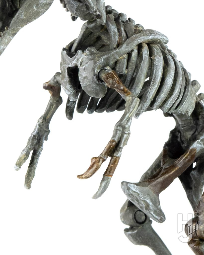 ドリプトサウルスのプラモデルのアップ画像その1