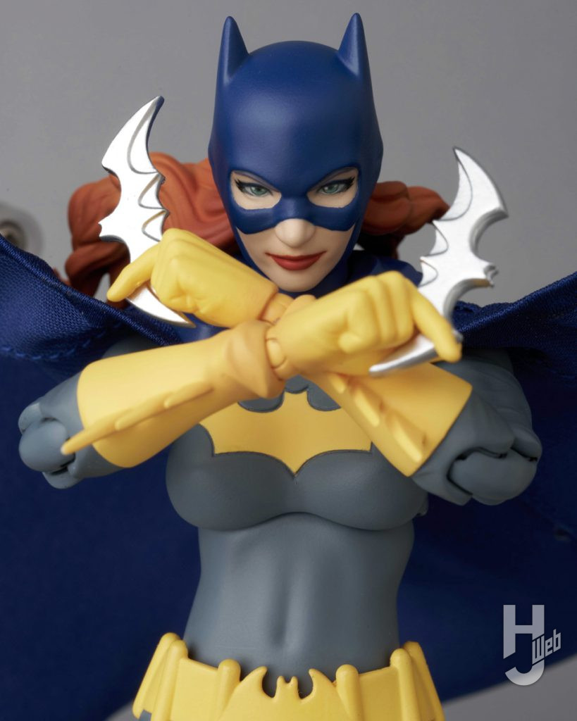 バットガールの可動フィギュアのアップ画像その3