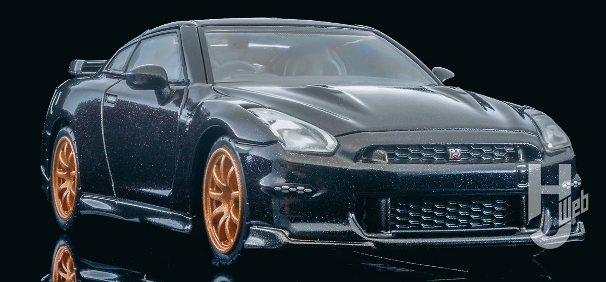 NISSAN GT-R 2025 model 最終生産車(ミッドナイトパープル)