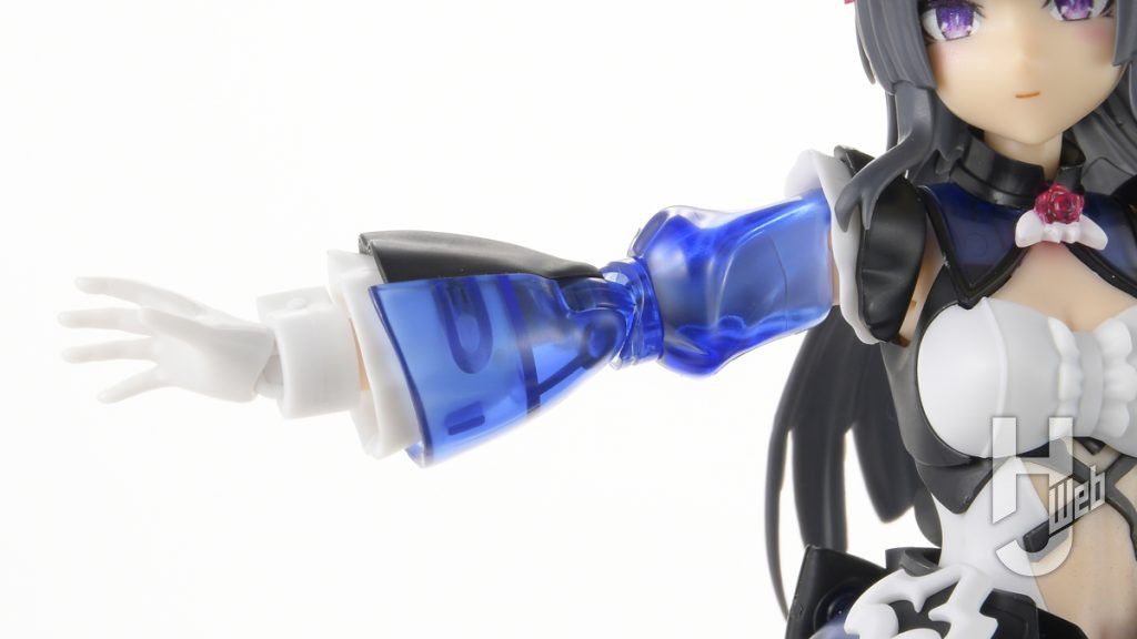 エリカ＝ストラディヴァリのプラモデルのアップ画像その3