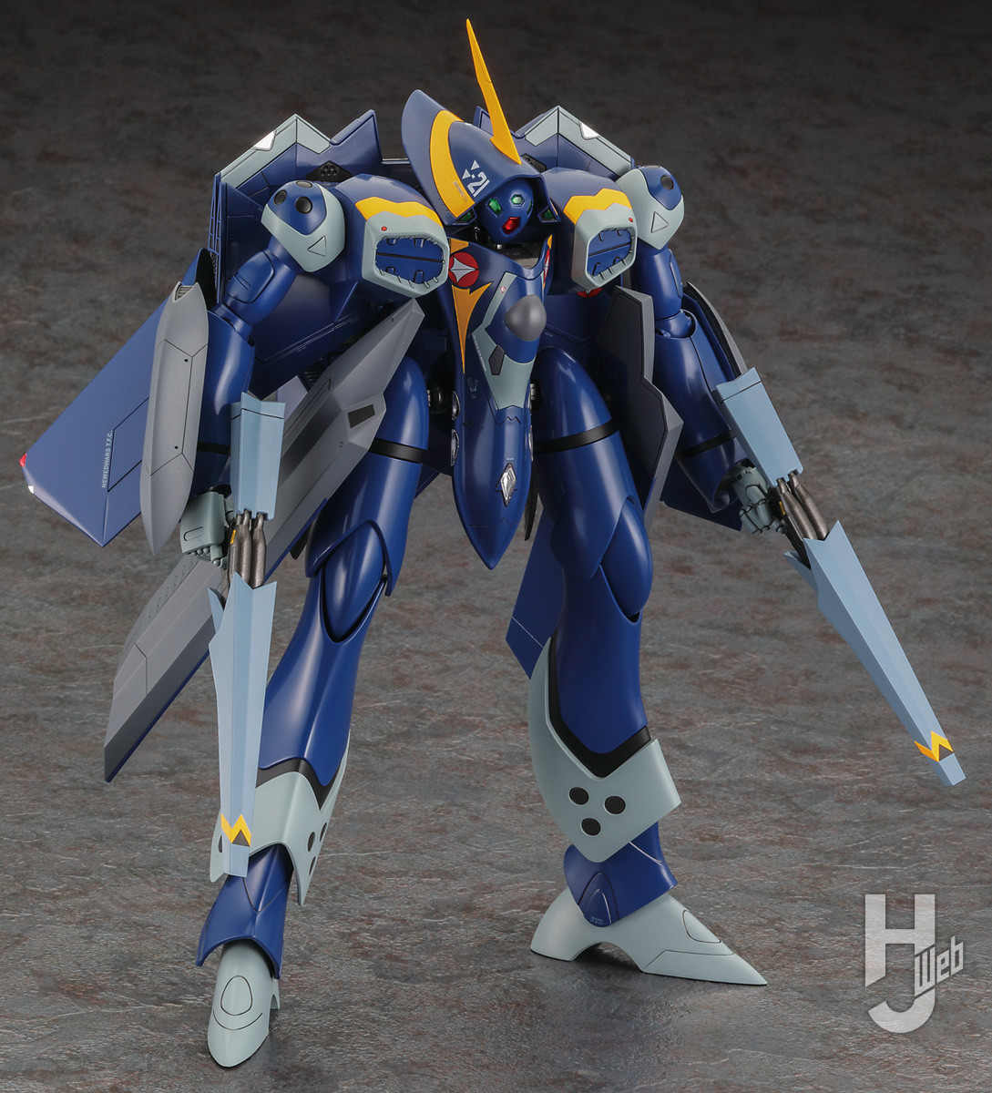 YF-21 バトロイド“マクロスプラス”