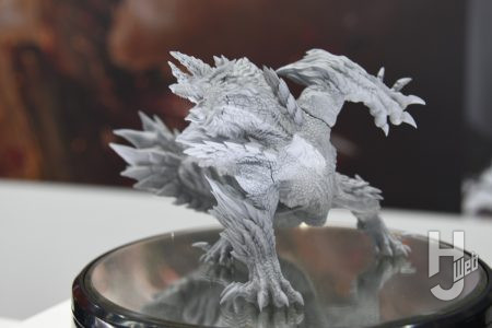 【モンハン】「雷狼竜 ジンオウガ」がプラキット化決定！リオレウスに続くアオシマ「PLAfig. 」新作が会場初展示【青島文化教材社／第63回全日本模型ホビーショー】