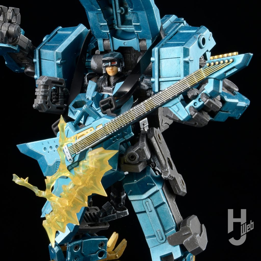 ヘキサギア ディフィニッションアーマー ブレイズボアのプラモデルの塗装作例の画像その2