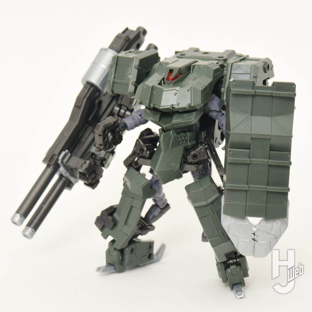 ヘキサギア ディフィニッションアーマー ブレイズボアのプラモデルの画像